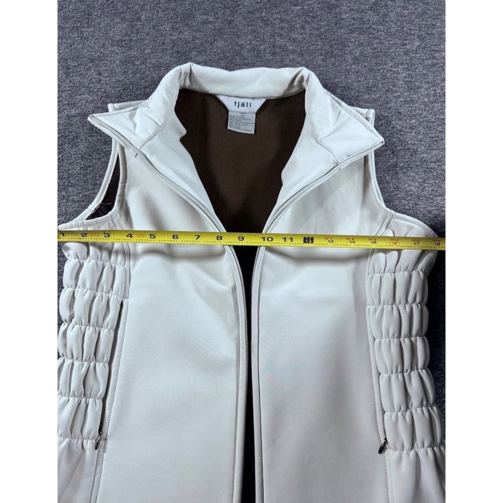Fjall Womens XS Cream Softshell Fleece Lined Ruched Side Full Zip Vest - Picture 6 of 8